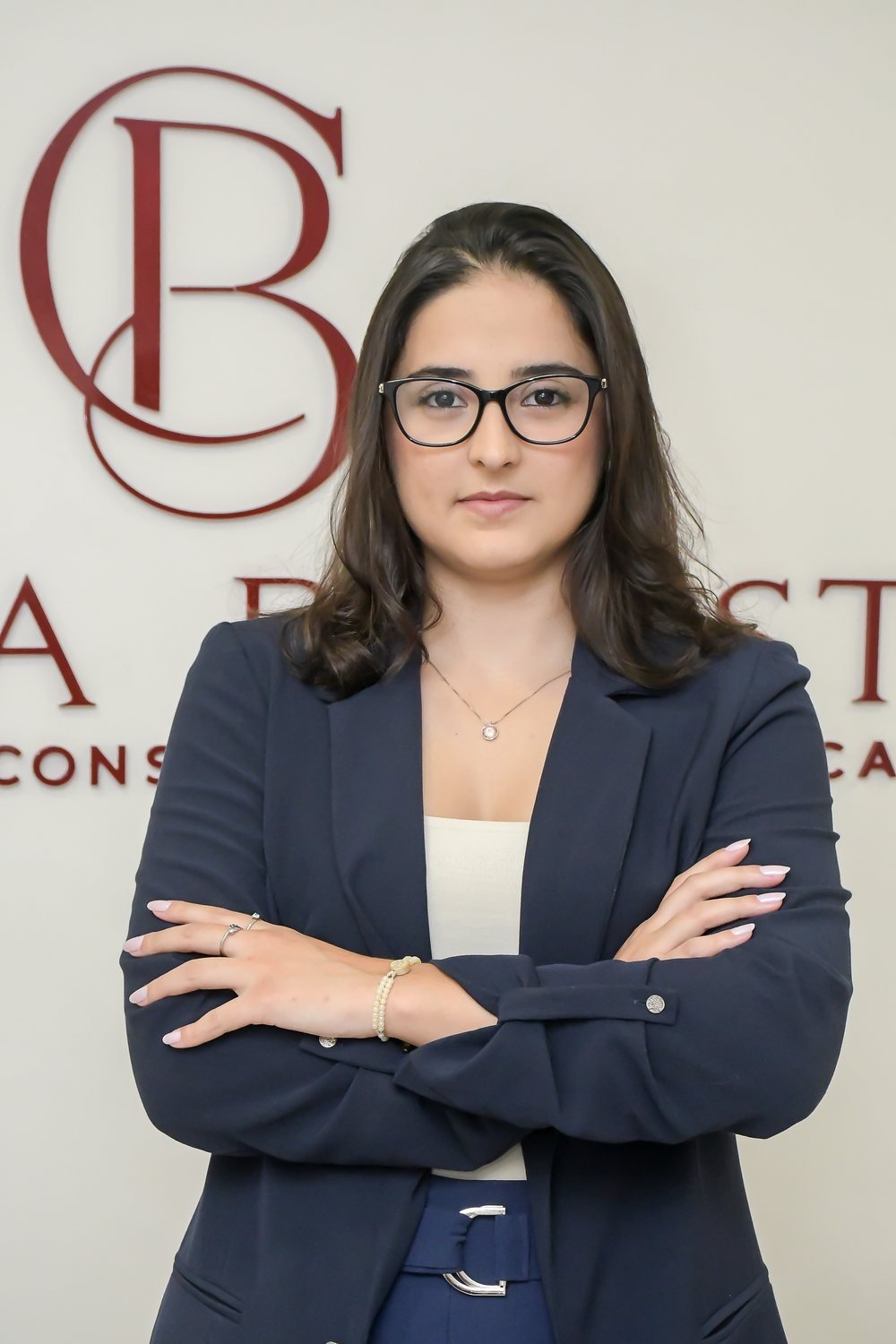 Dra. Camila Batista — Advogada